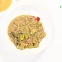 Ciulama vegana de dovlecei cu vinete si hrisca