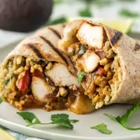 Wrap mexican vegan cu sriracha