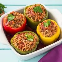 Ardei umpluti in suc de rosii