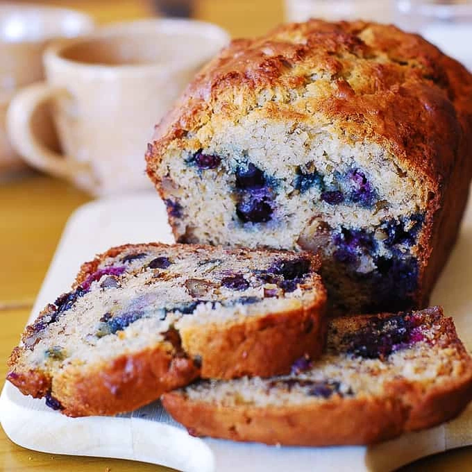 Banana bread cu afine