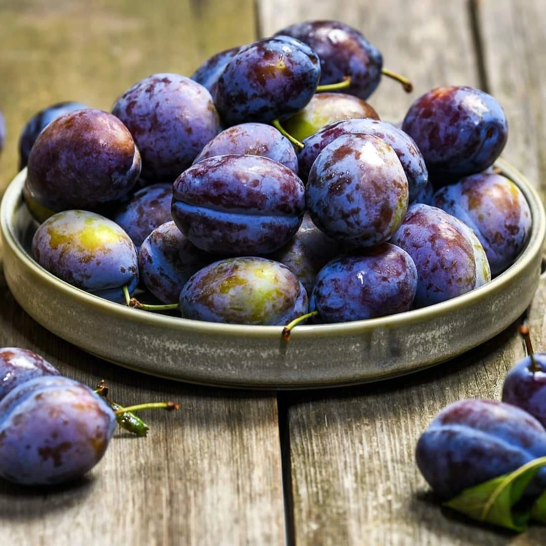 Prune