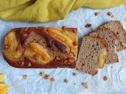 Banana bread proteica cu mere coapte
