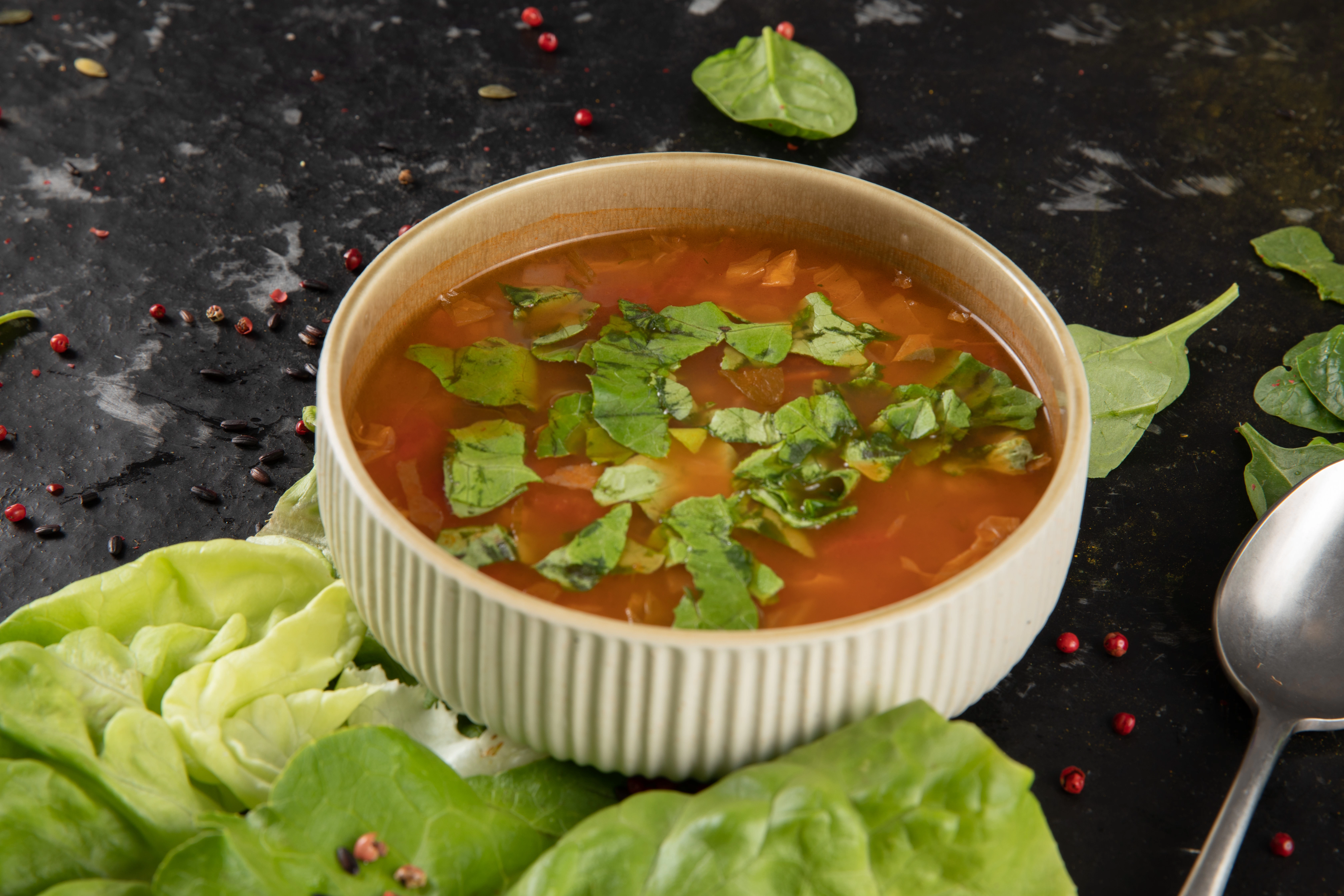 Ciorba detox de salata verde