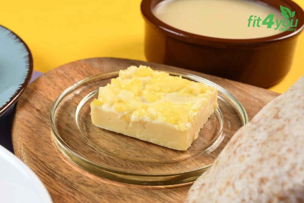 Ciocolata de casa alba cu ananas